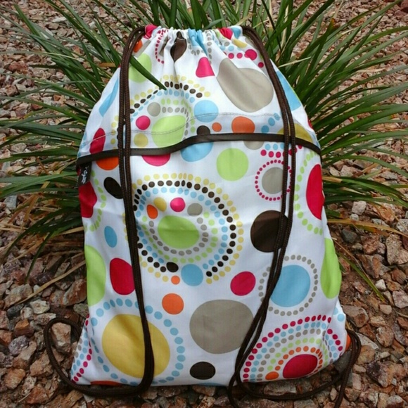 thirty-one Handbags - 🐼NWOT Thirty-One Drawstring Backpack🐼